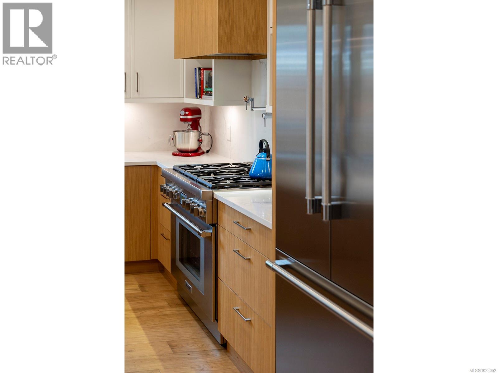  2580 Sherwood Lane, Saanich