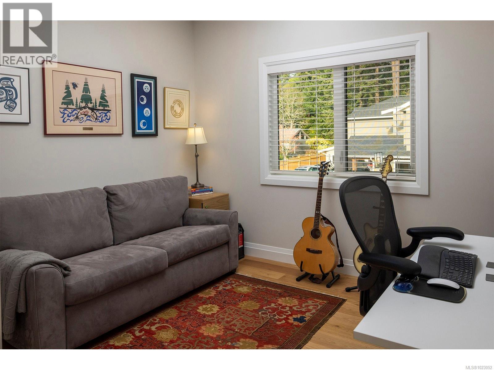  2580 Sherwood Lane, Saanich