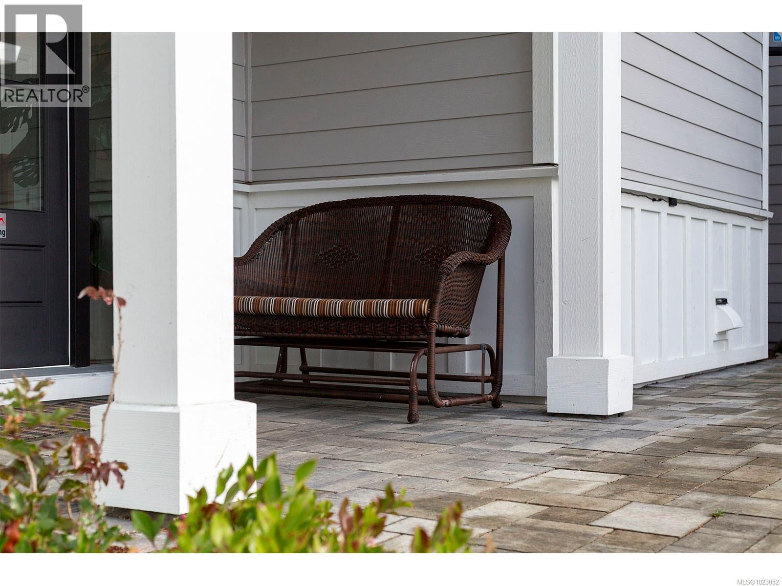  2580 Sherwood Lane, Saanich