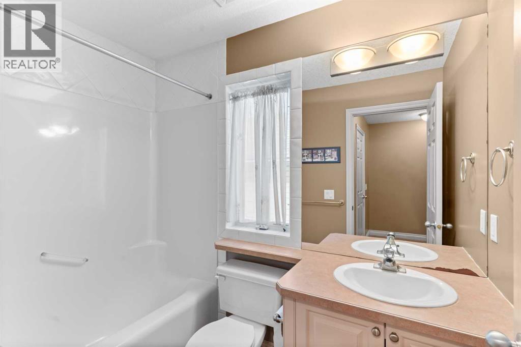 Single Family House for Sale in  Panorama Hills Drive NW Panorama Hills Calgary 