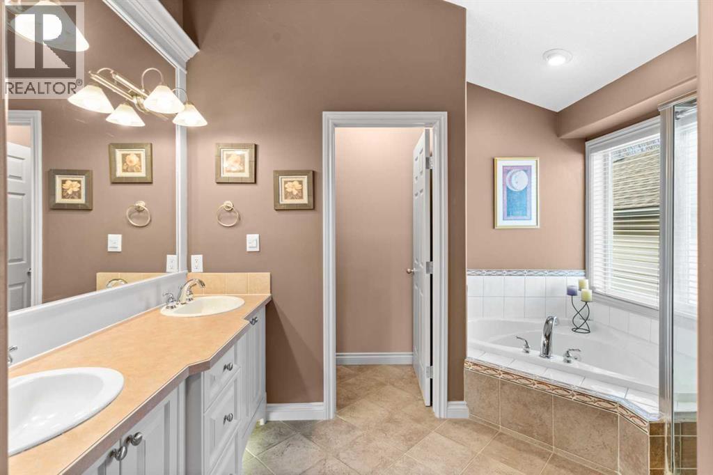 Single Family House for Sale in  Panorama Hills Drive NW Panorama Hills Calgary 