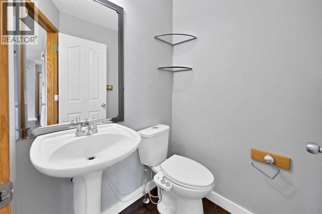 Single Family House for Sale in  Taravista Street NE Taradale Calgary 