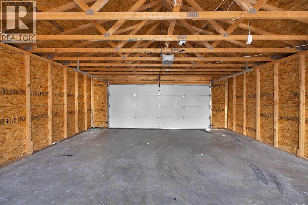 Single Family House for Sale in  Taravista Street NE Taradale Calgary 