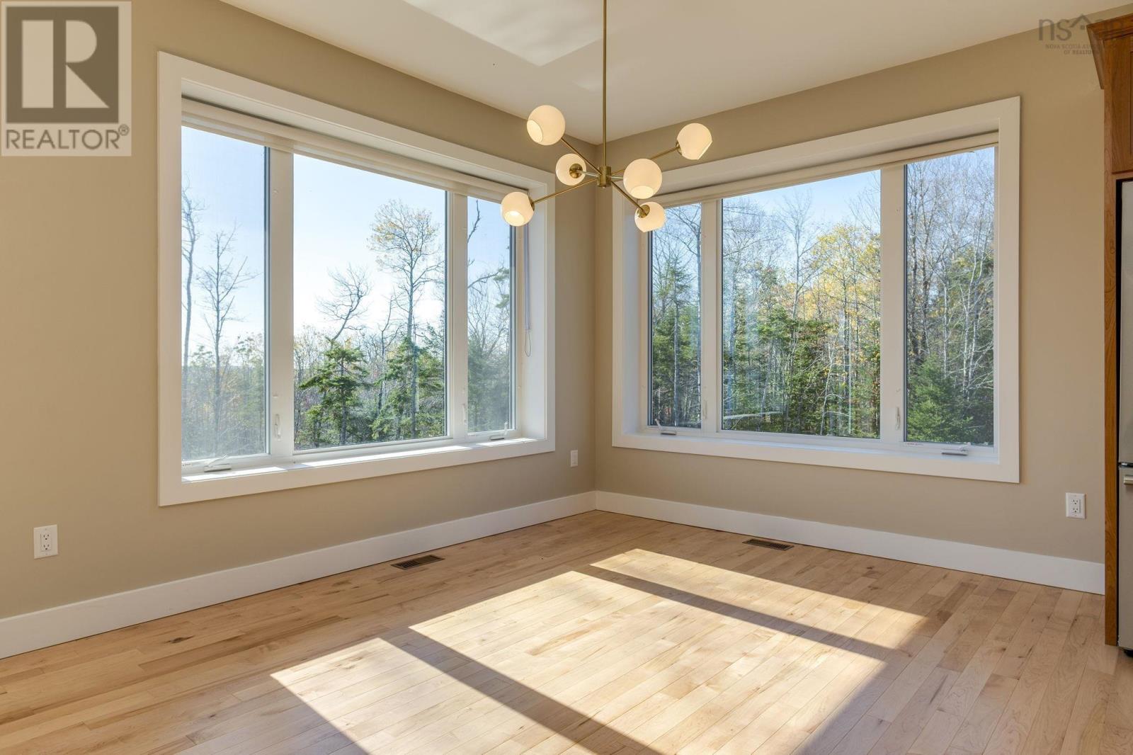 Property 13 of 44 of 61 Highland Drive