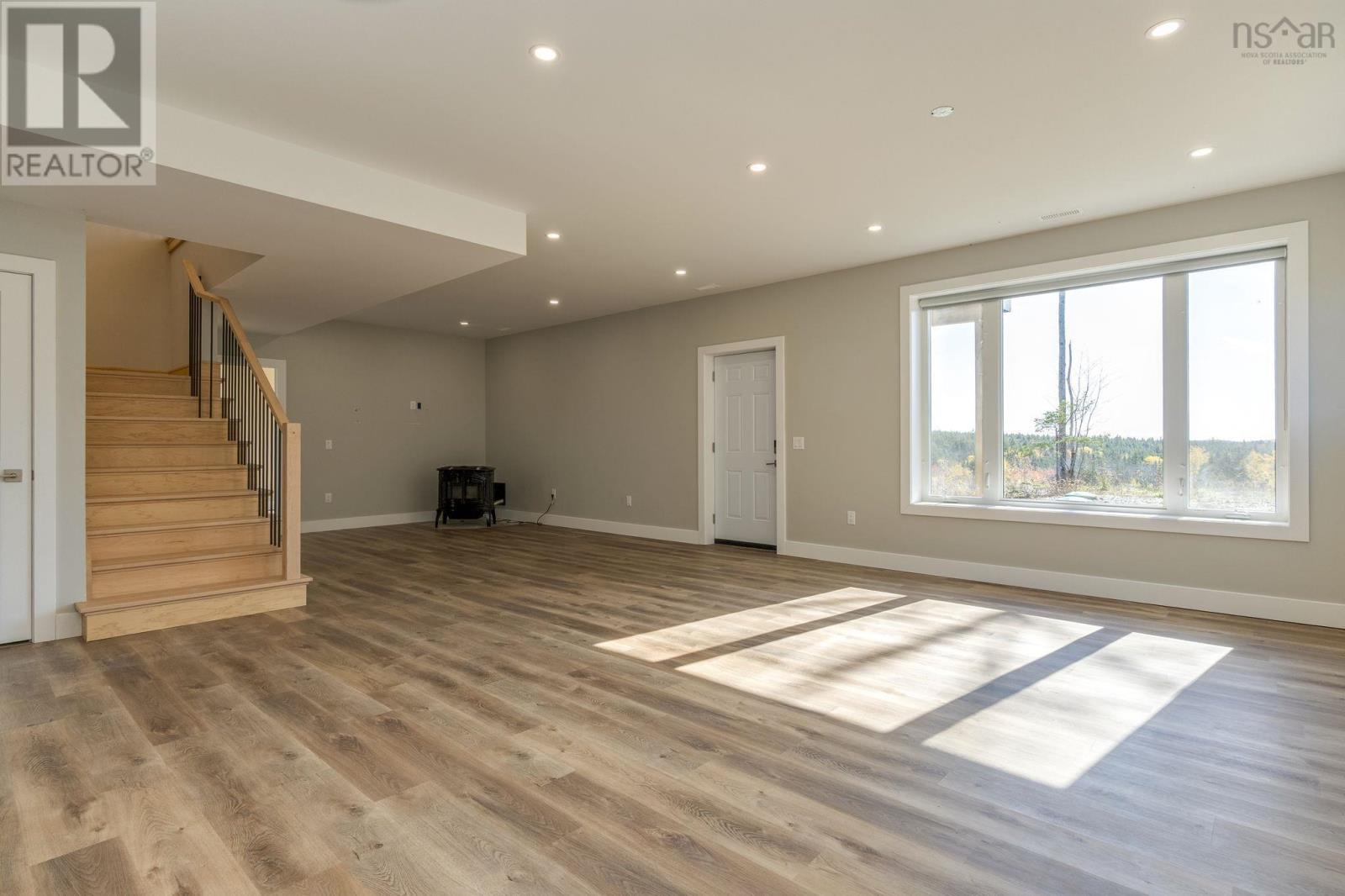 Property 29 of 44 of 61 Highland Drive