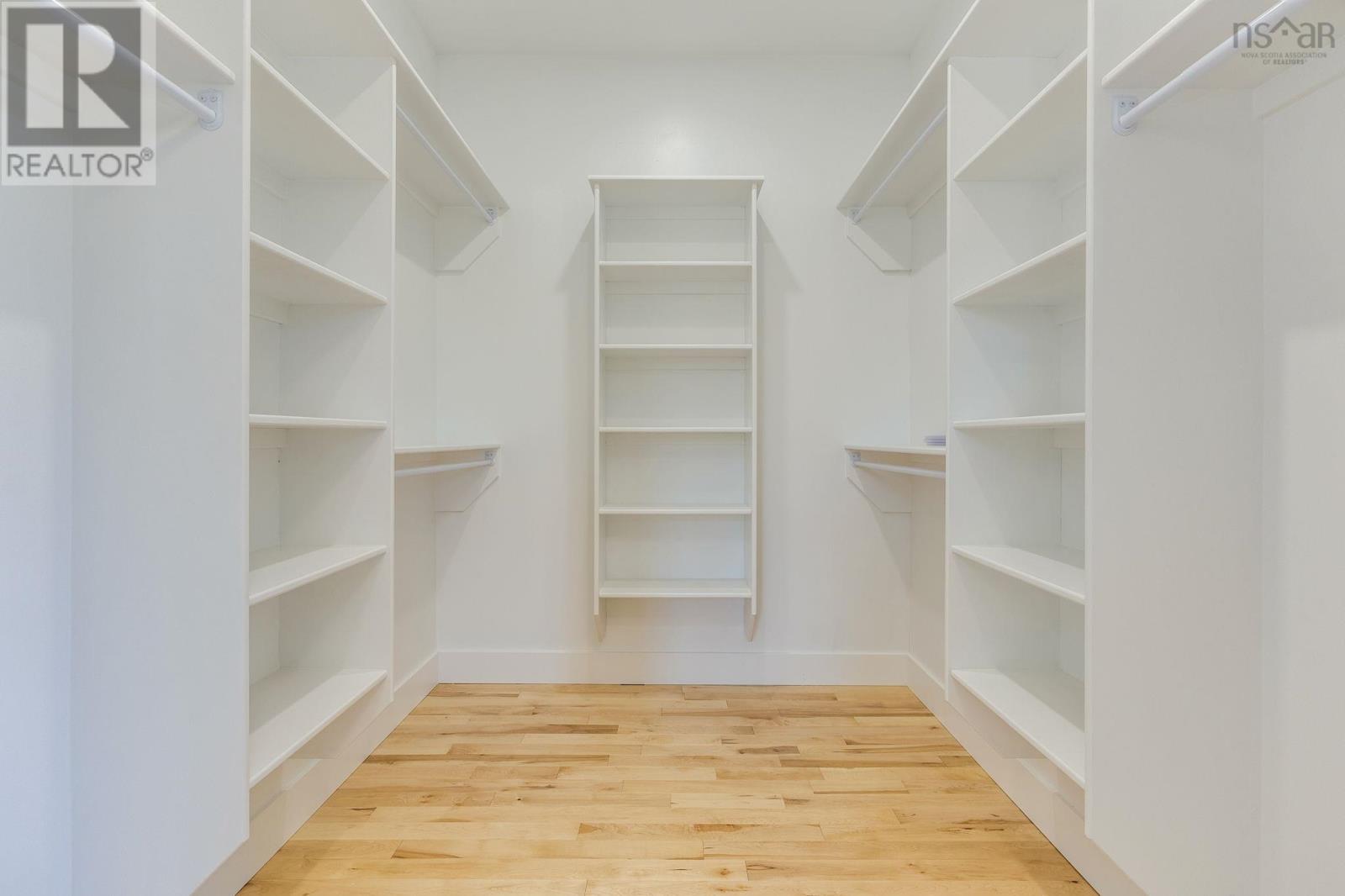 Property 27 of 44 of 61 Highland Drive