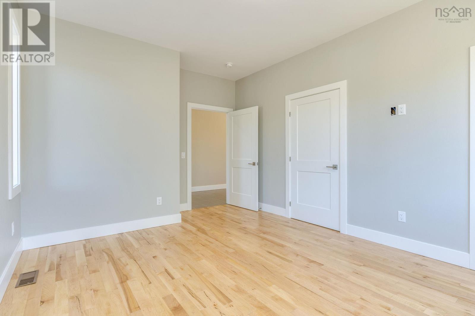 Property 25 of 44 of 61 Highland Drive