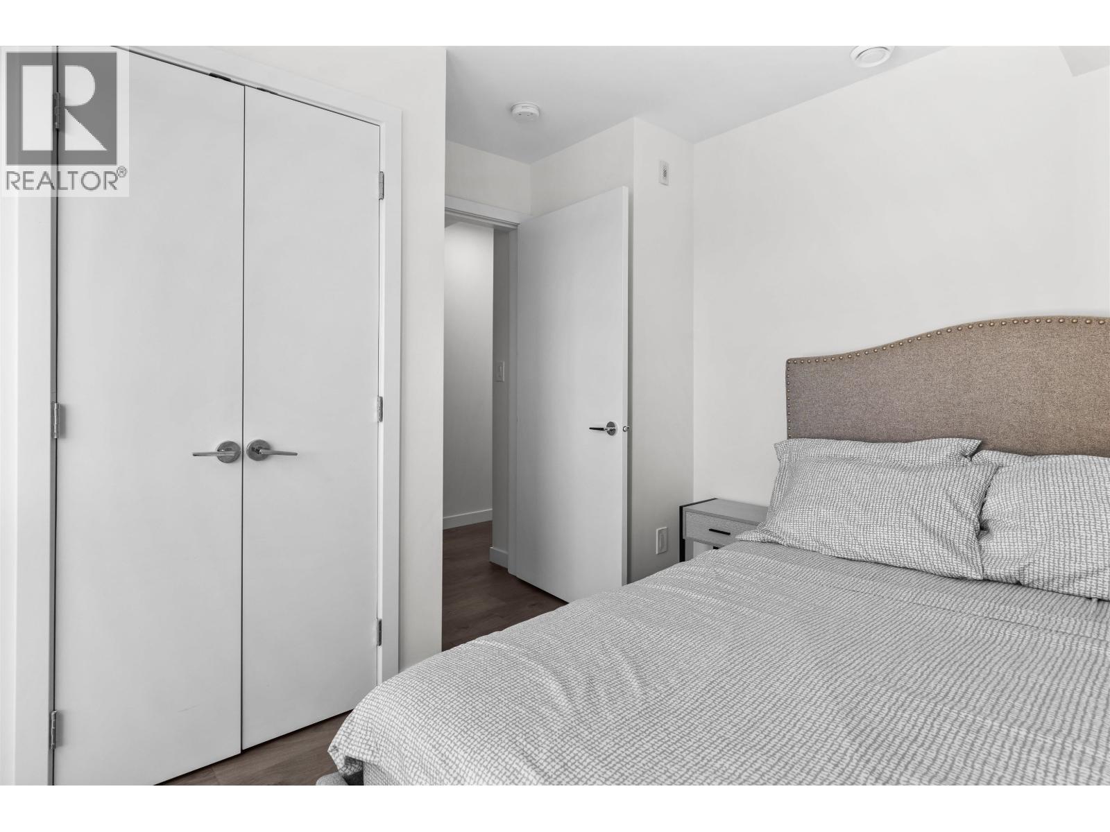 House in Vancouver - Image 14