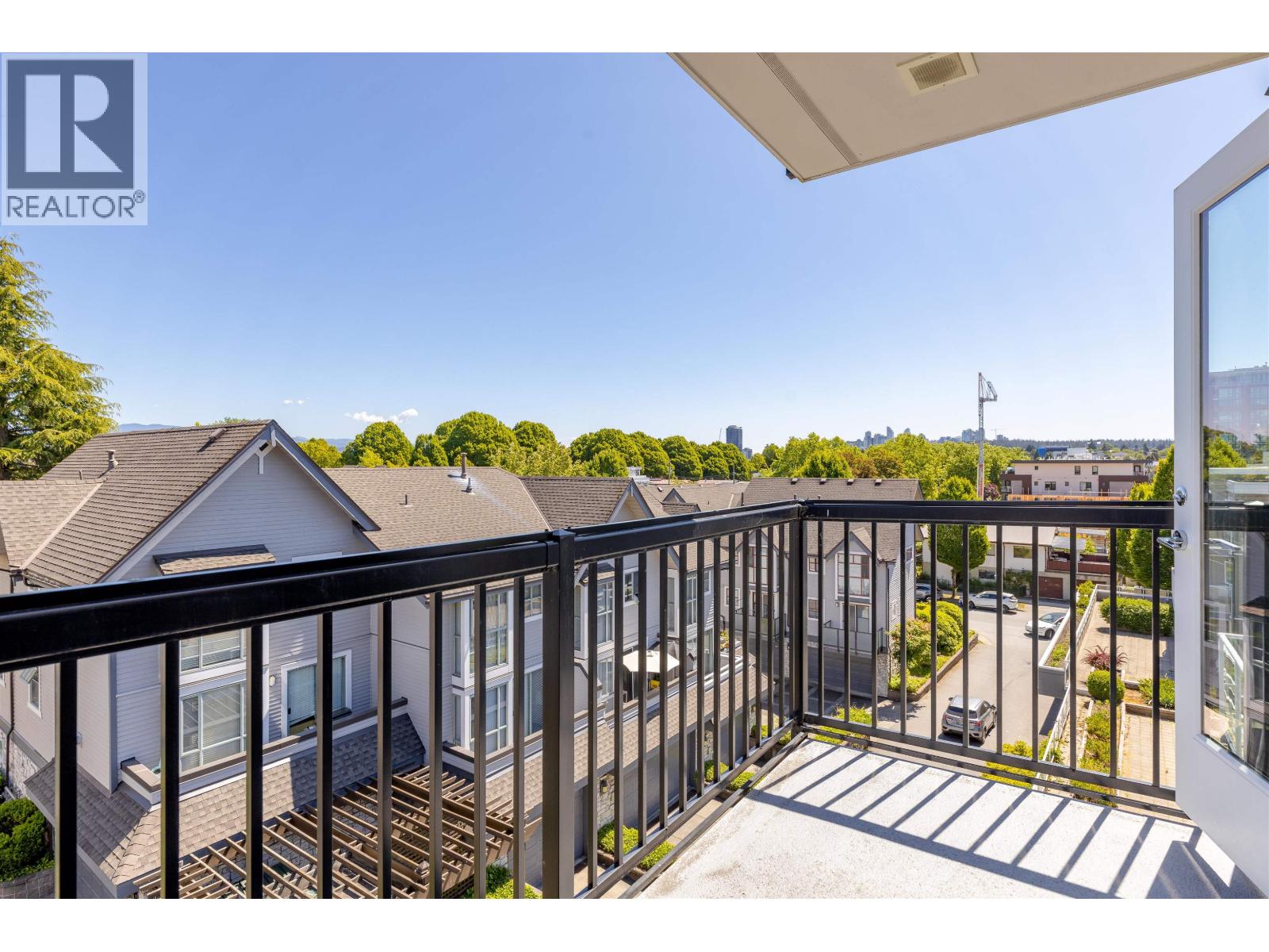 House in Vancouver - Image 19