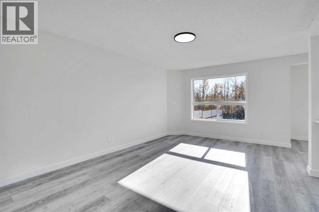 Single Family House for Sale in  Taralea Place NE Taradale Calgary 