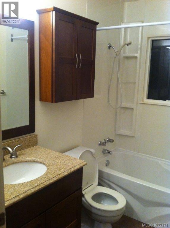 A & B 1725 Feltham Road, Saanich