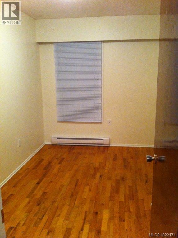 A & B 1725 Feltham Road, Saanich