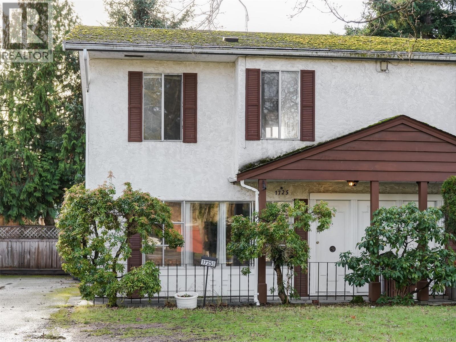 A & B 1725 Feltham Road, Saanich