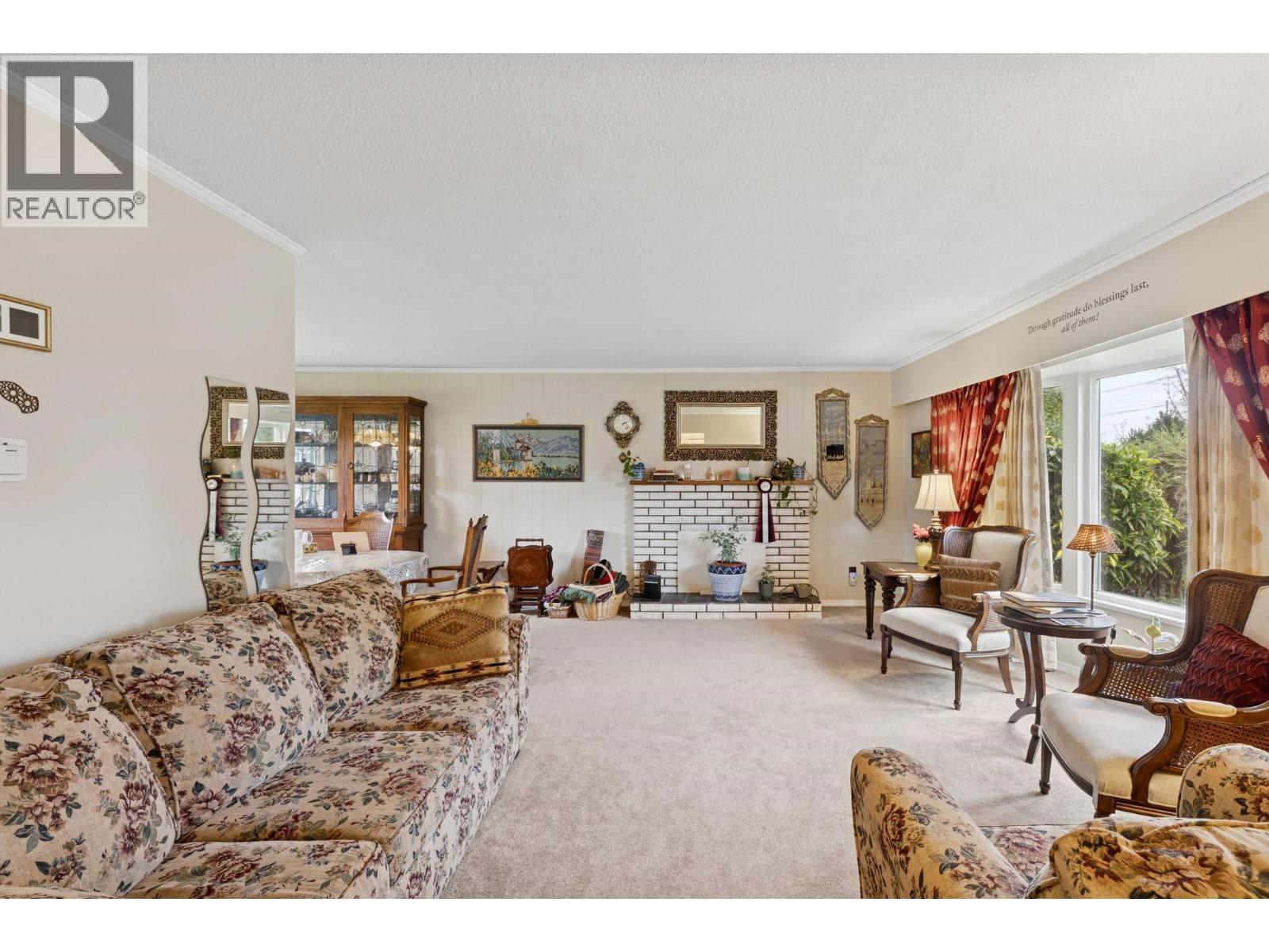 5045 10A Avenue, Delta