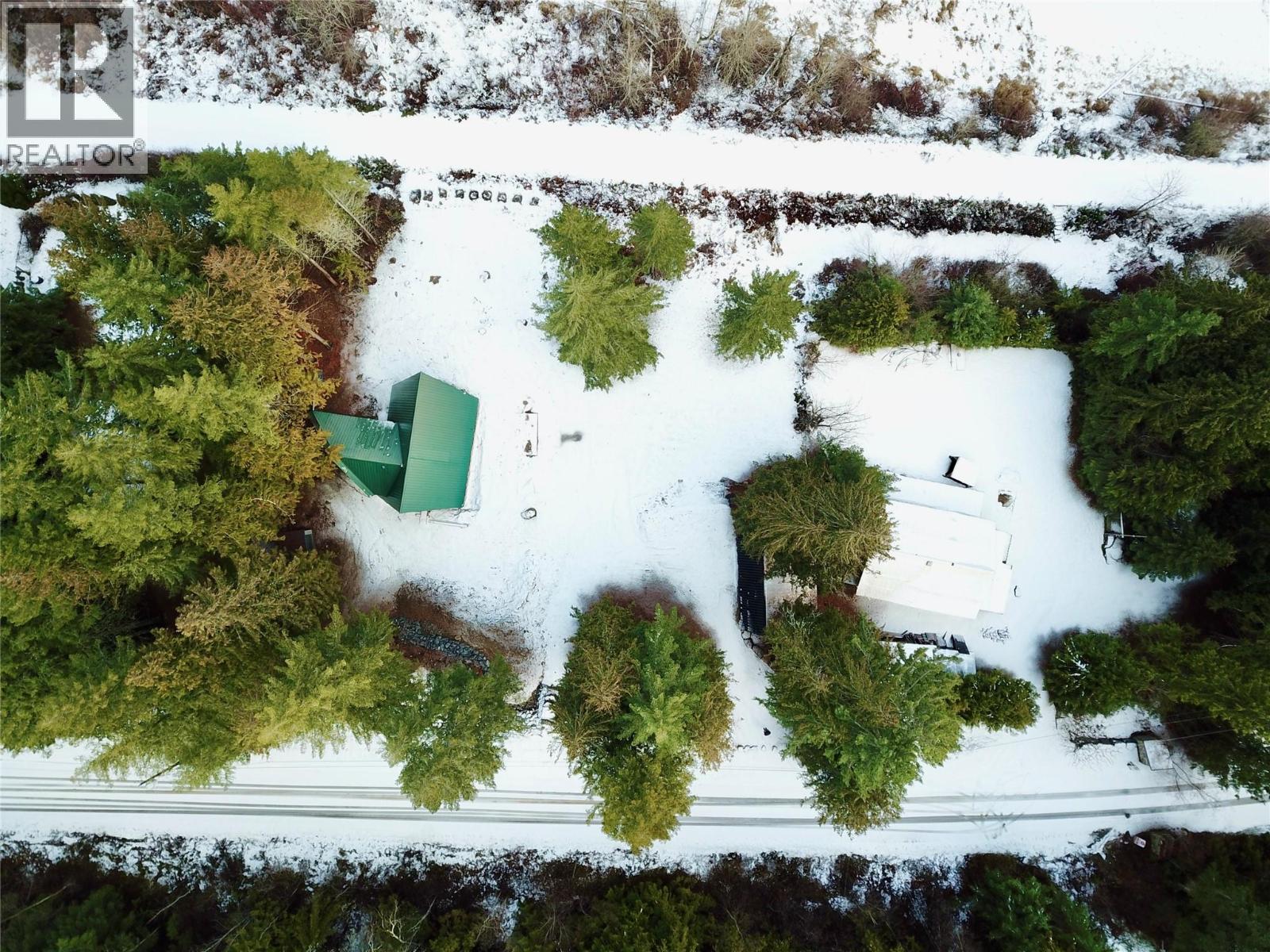  9884 Mara West Road, Sicamous