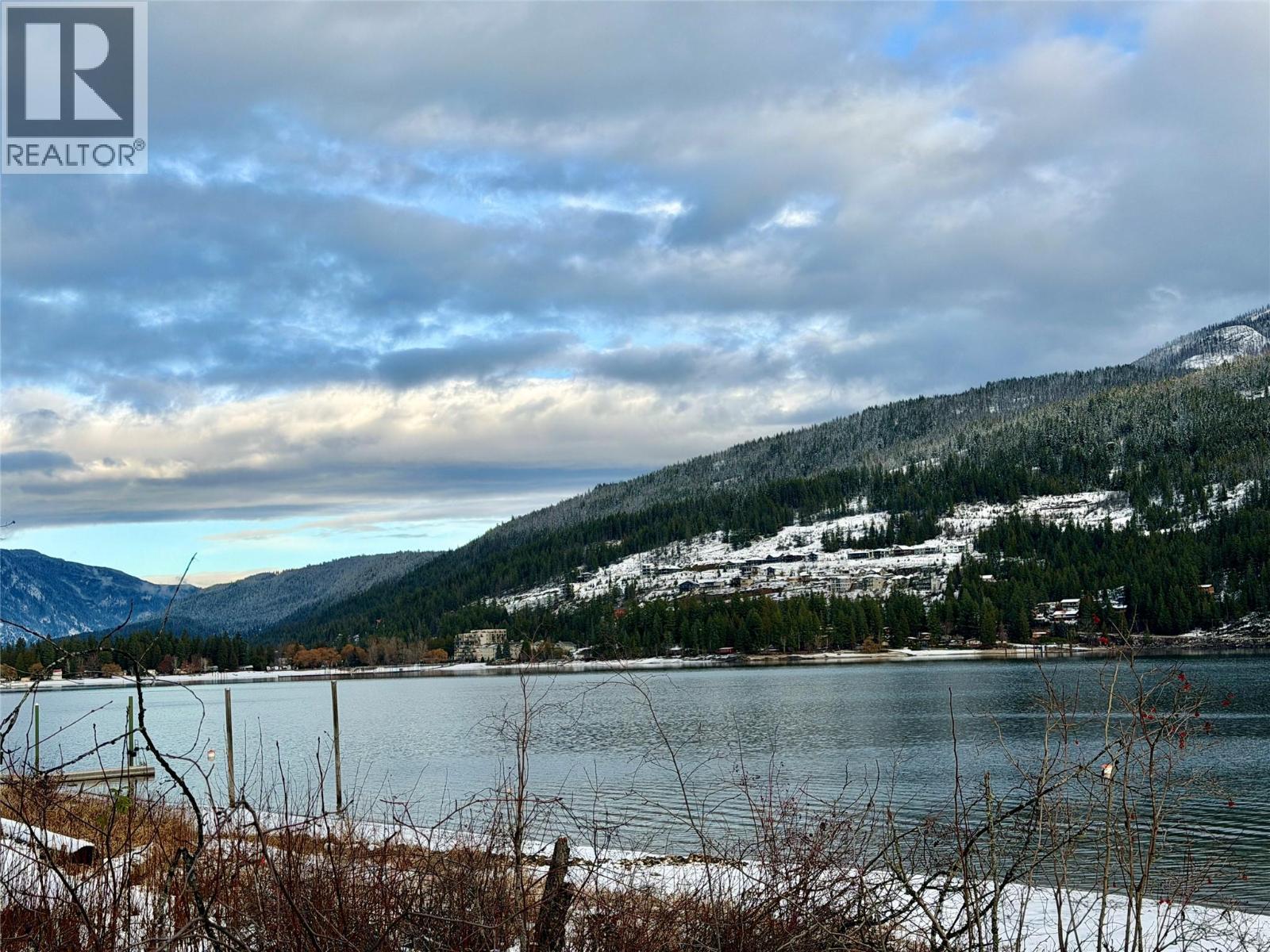  9884 Mara West Road, Sicamous