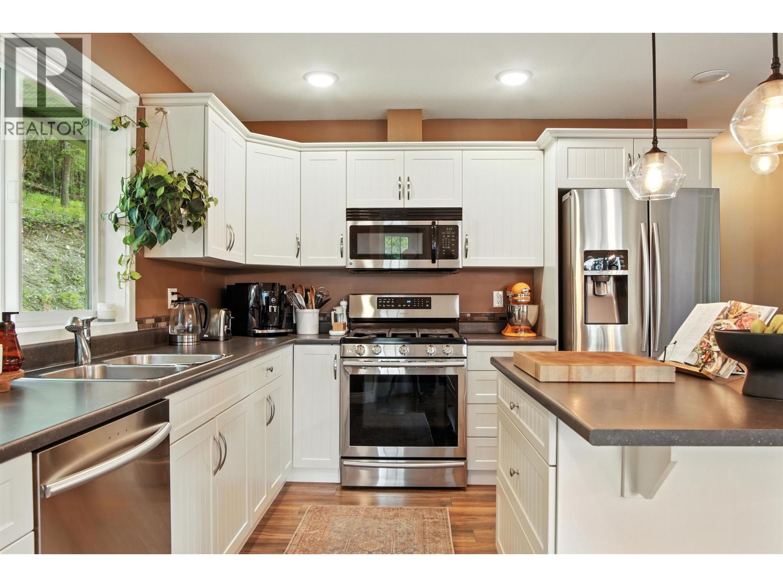 2167 BLUFF VIEW DRIVE, Williams Lake