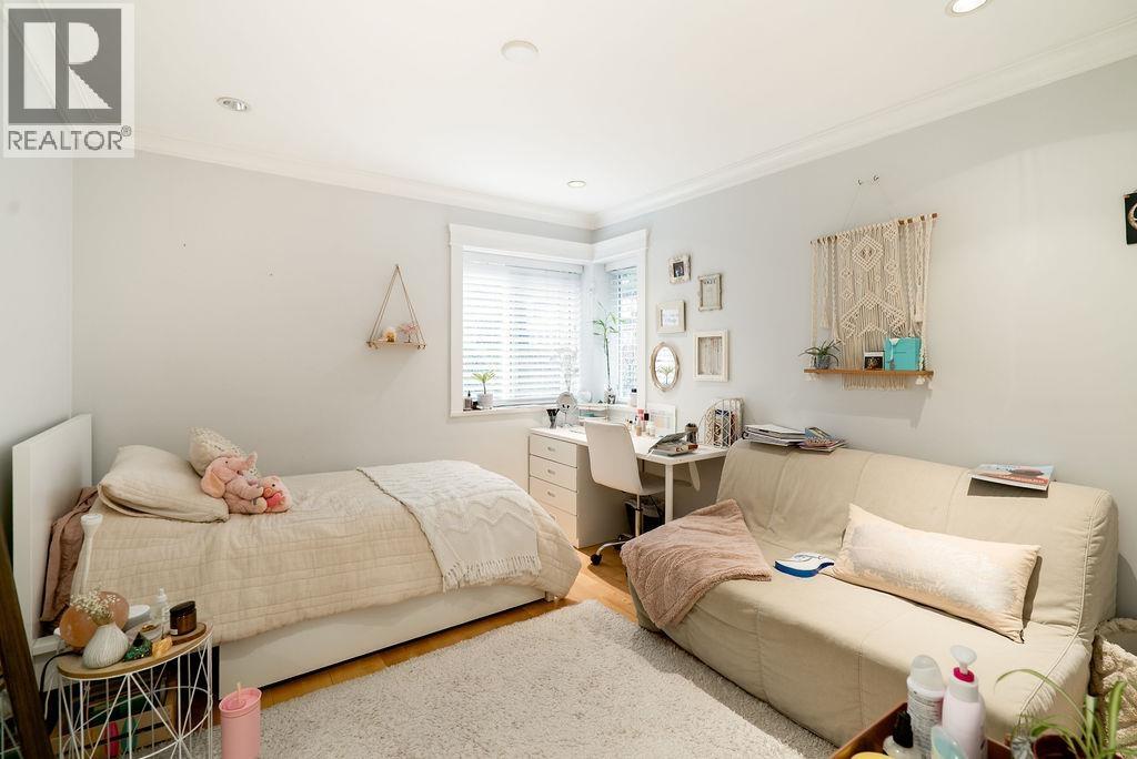 4820 HEADLAND DRIVE, West Vancouver