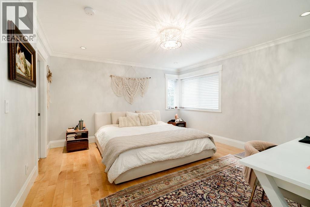 4820 HEADLAND DRIVE, West Vancouver