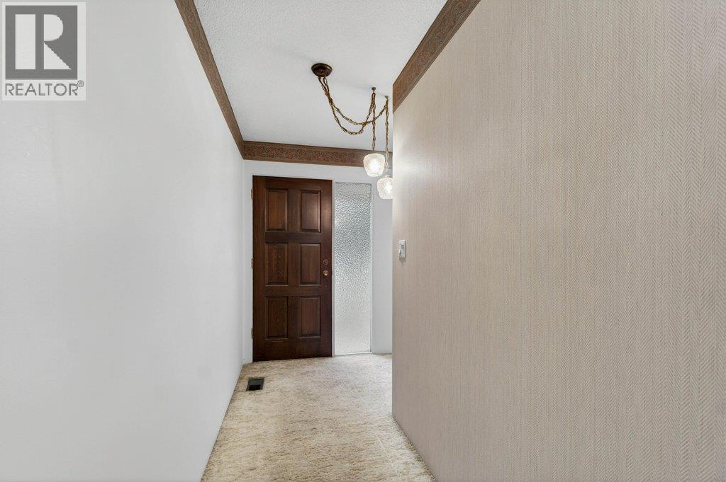 2850 30 Avenue NE, Salmon Arm