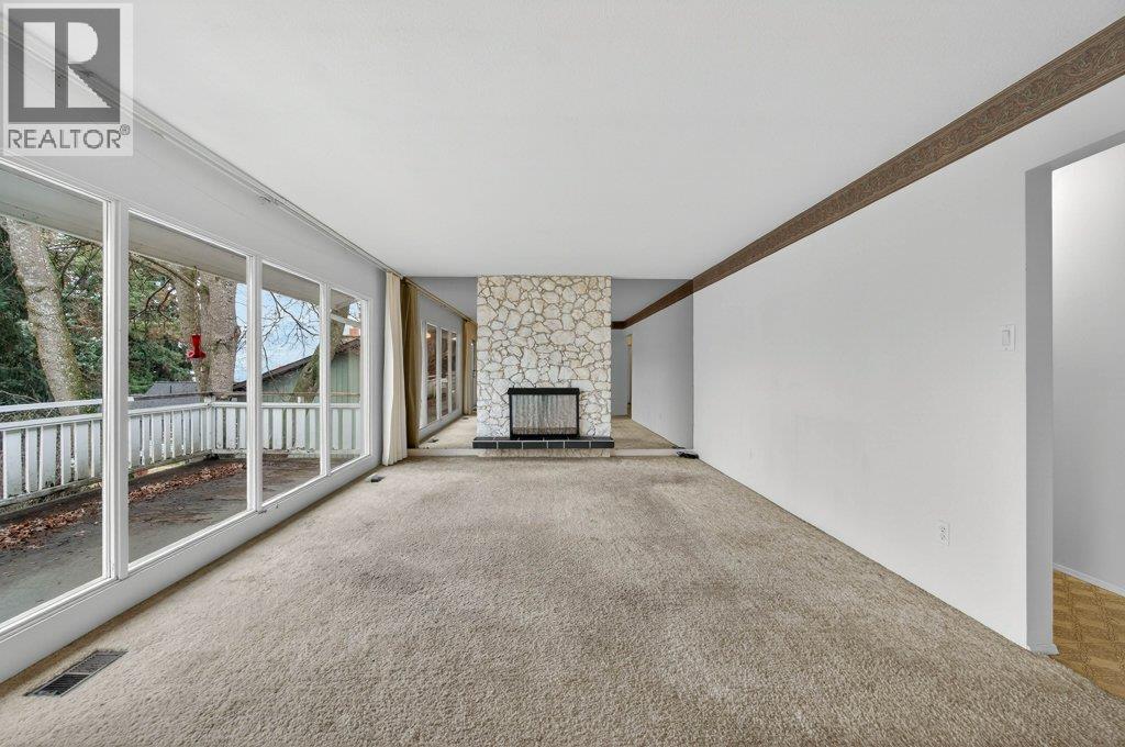 2850 30 Avenue NE, Salmon Arm