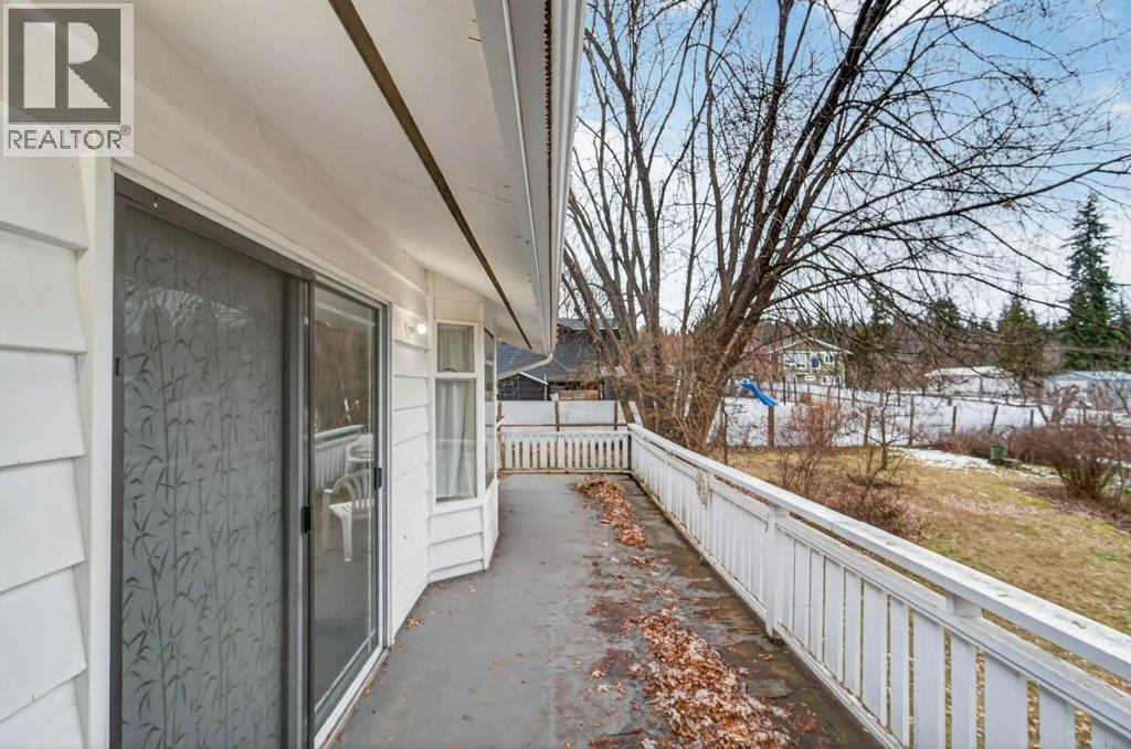 2850 30 Avenue NE, Salmon Arm