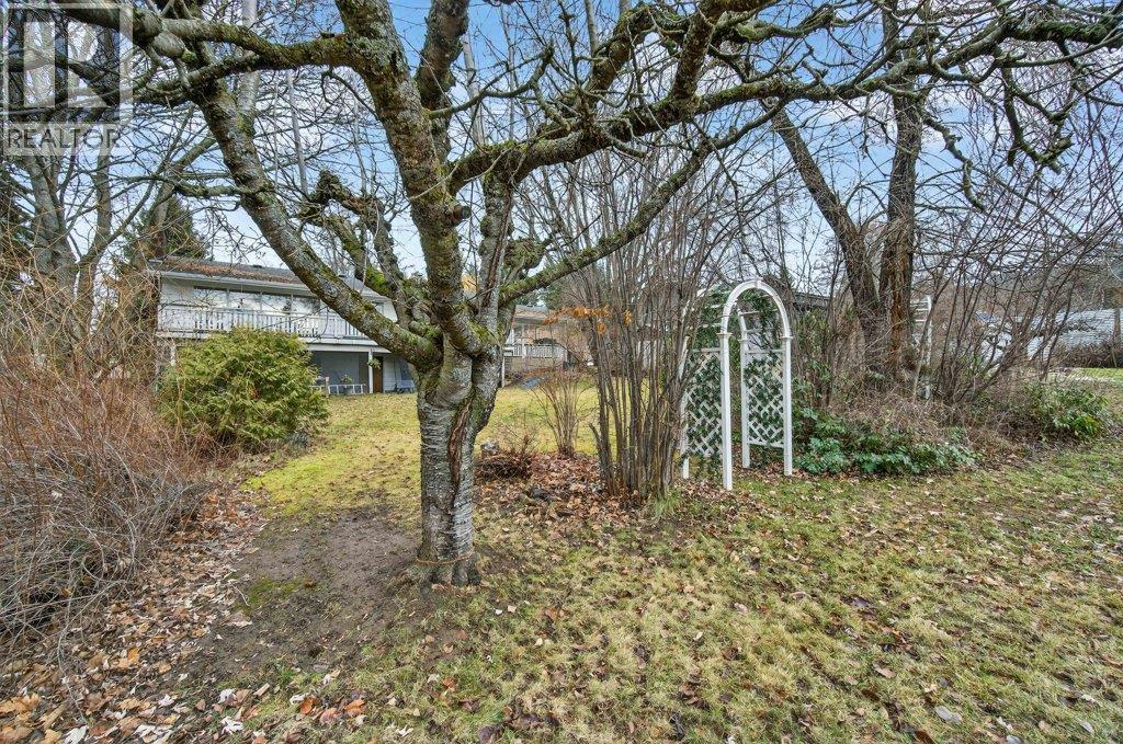 2850 30 Avenue NE, Salmon Arm