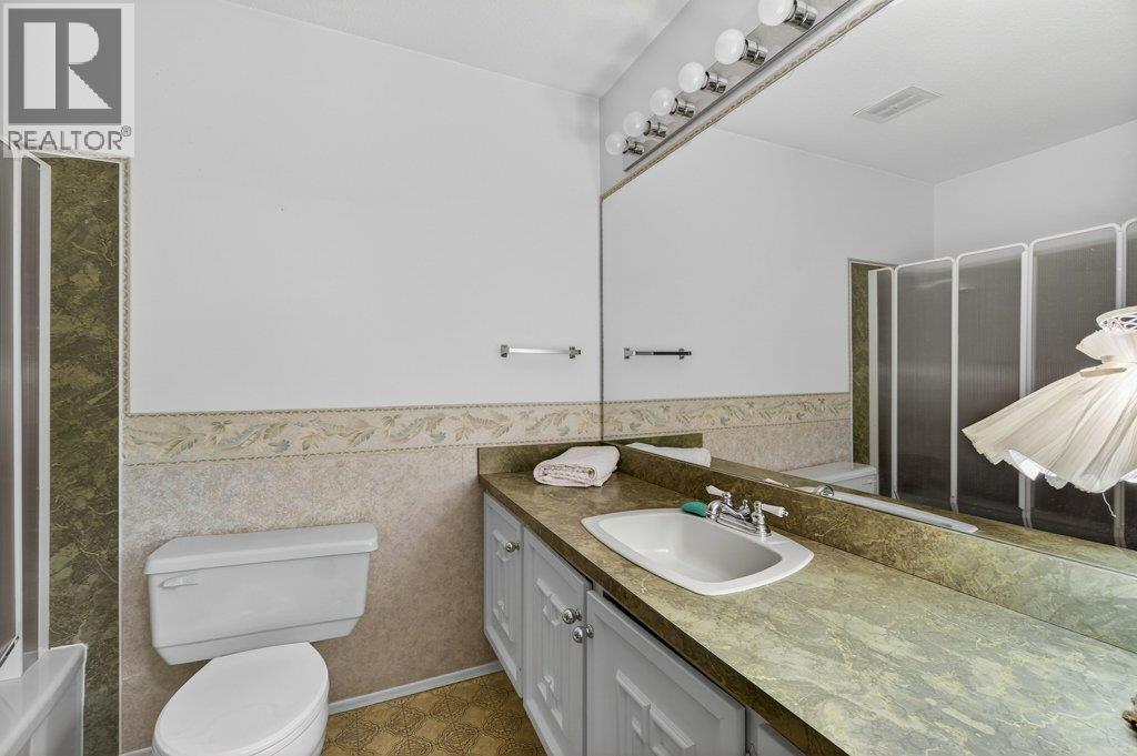 2850 30 Avenue NE, Salmon Arm