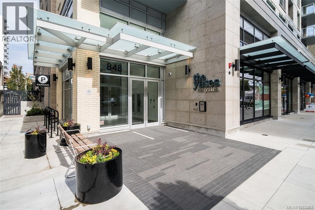 1105 848 Yates Street, Victoria