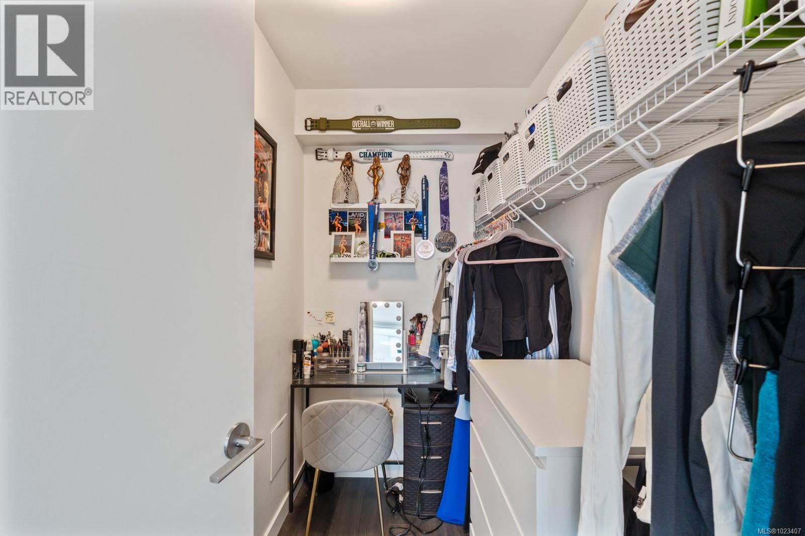 1105 848 Yates Street, Victoria