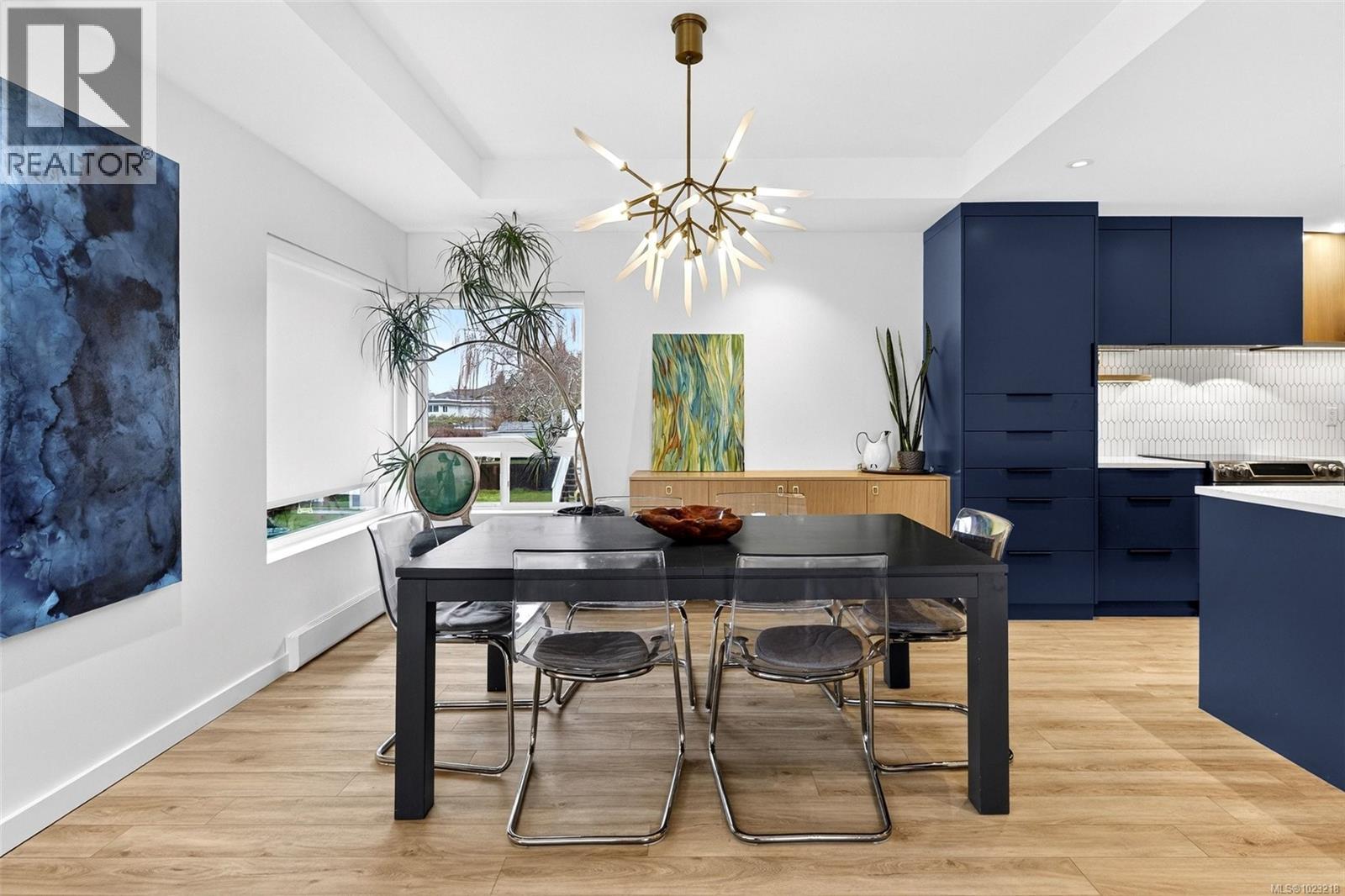  3204 Aldridge Street, Saanich