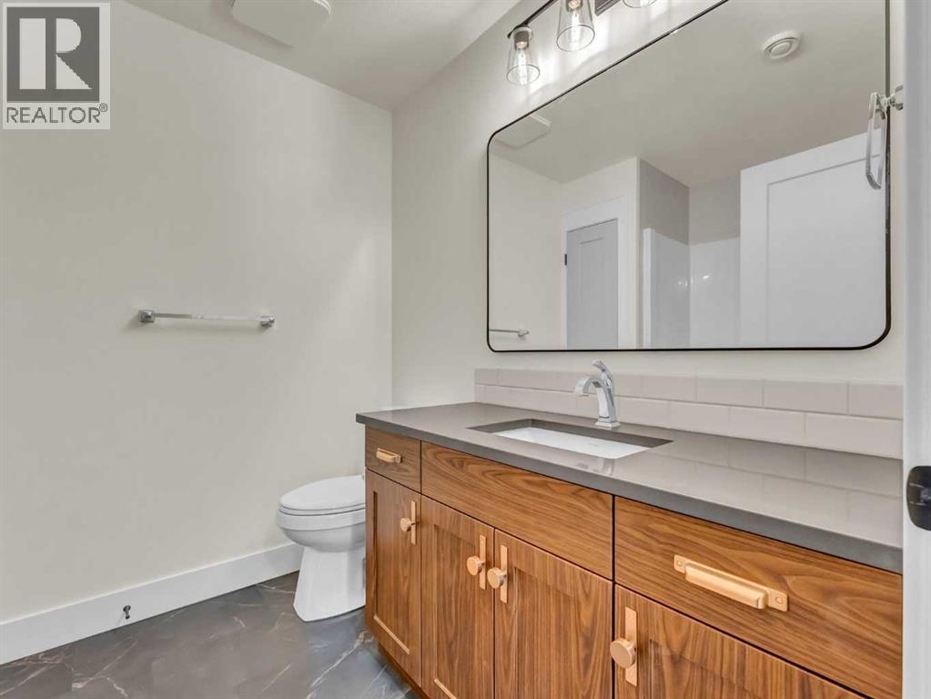 
          25 Blue Heron Bay
            <br/>
            <span>Lake Newell Resort</span>
            , 
            <span>AB</span>
             <span>T1R0X5</span>
         - Photo 47