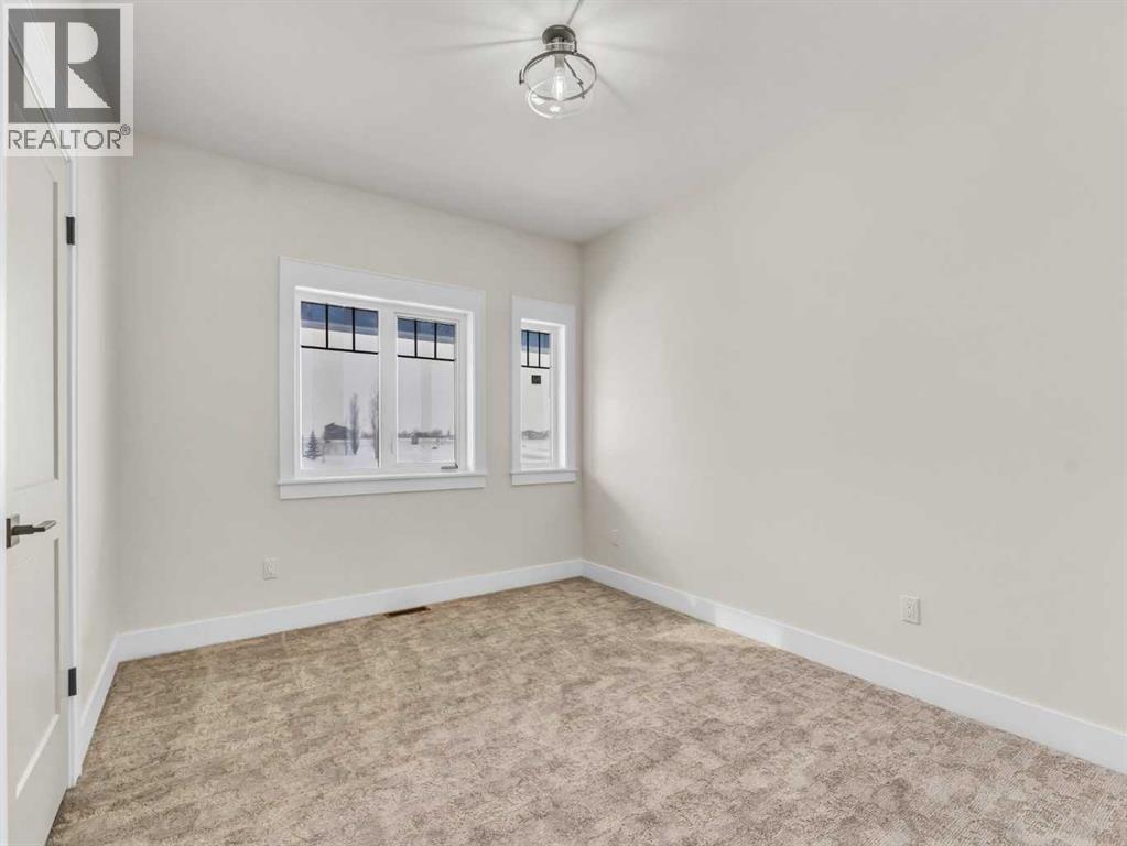 
          25 Blue Heron Bay
            <br/>
            <span>Lake Newell Resort</span>
            , 
            <span>AB</span>
             <span>T1R0X5</span>
         - Photo 30