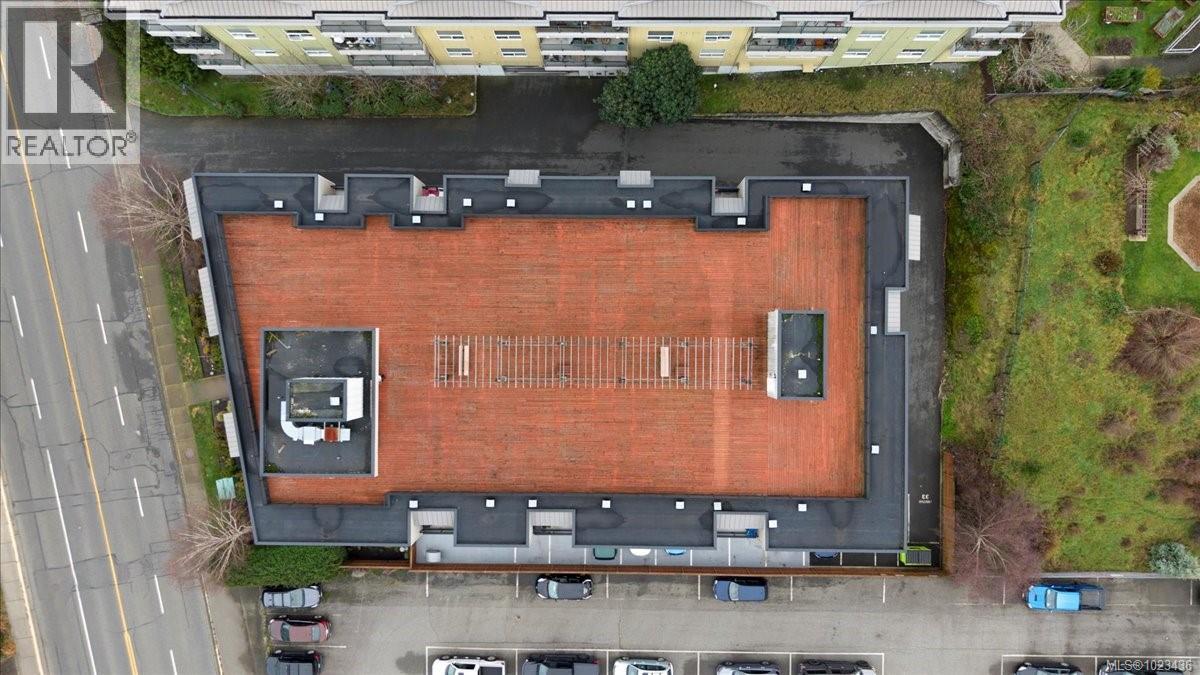 213 1405 Esquimalt Road, Esquimalt