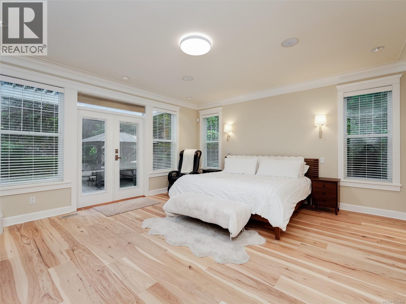  2196 Nicklaus Drive, Langford