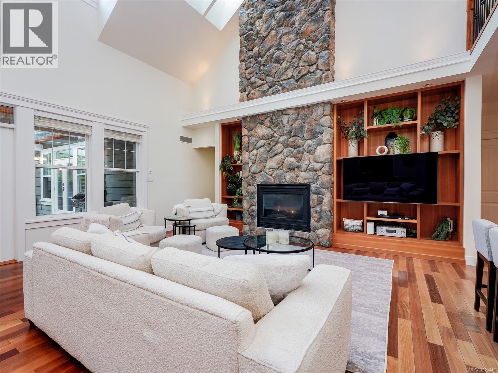  2196 Nicklaus Drive, Langford