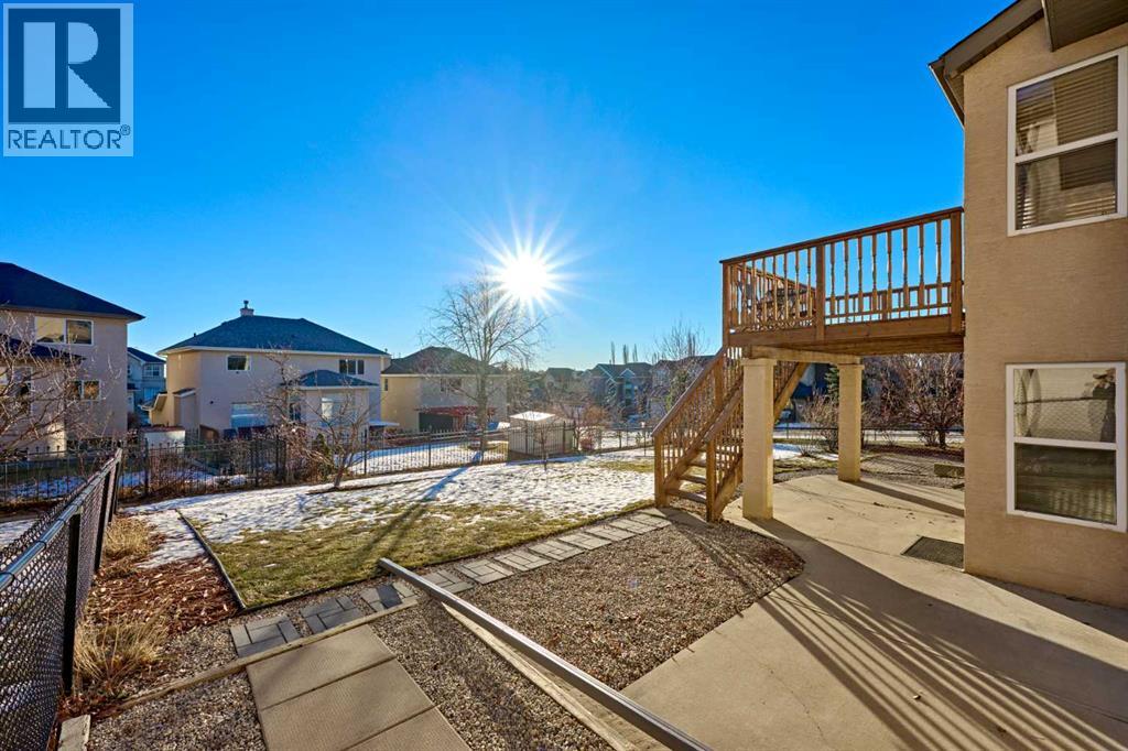 Single Family House for Sale in  Edgeridge Close NW Edgemont Calgary 