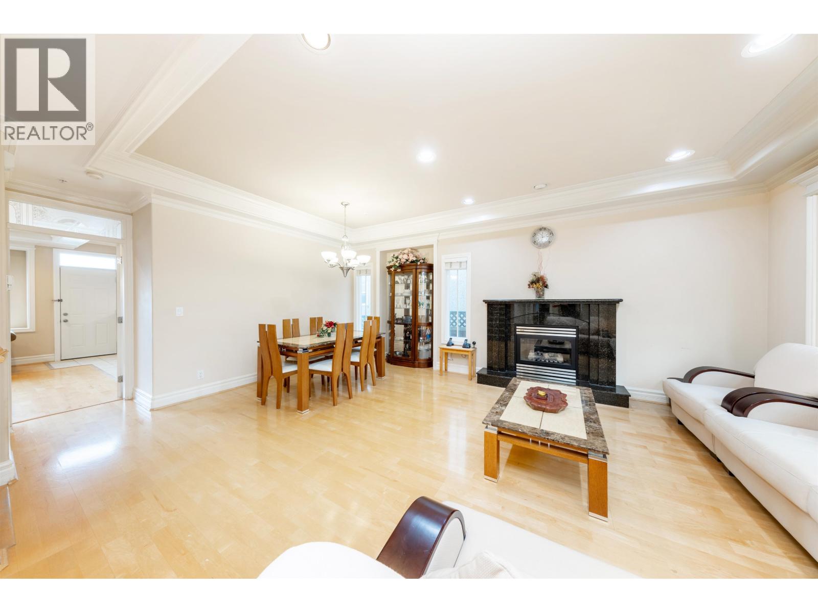 260 W 63RD AVENUE, Vancouver