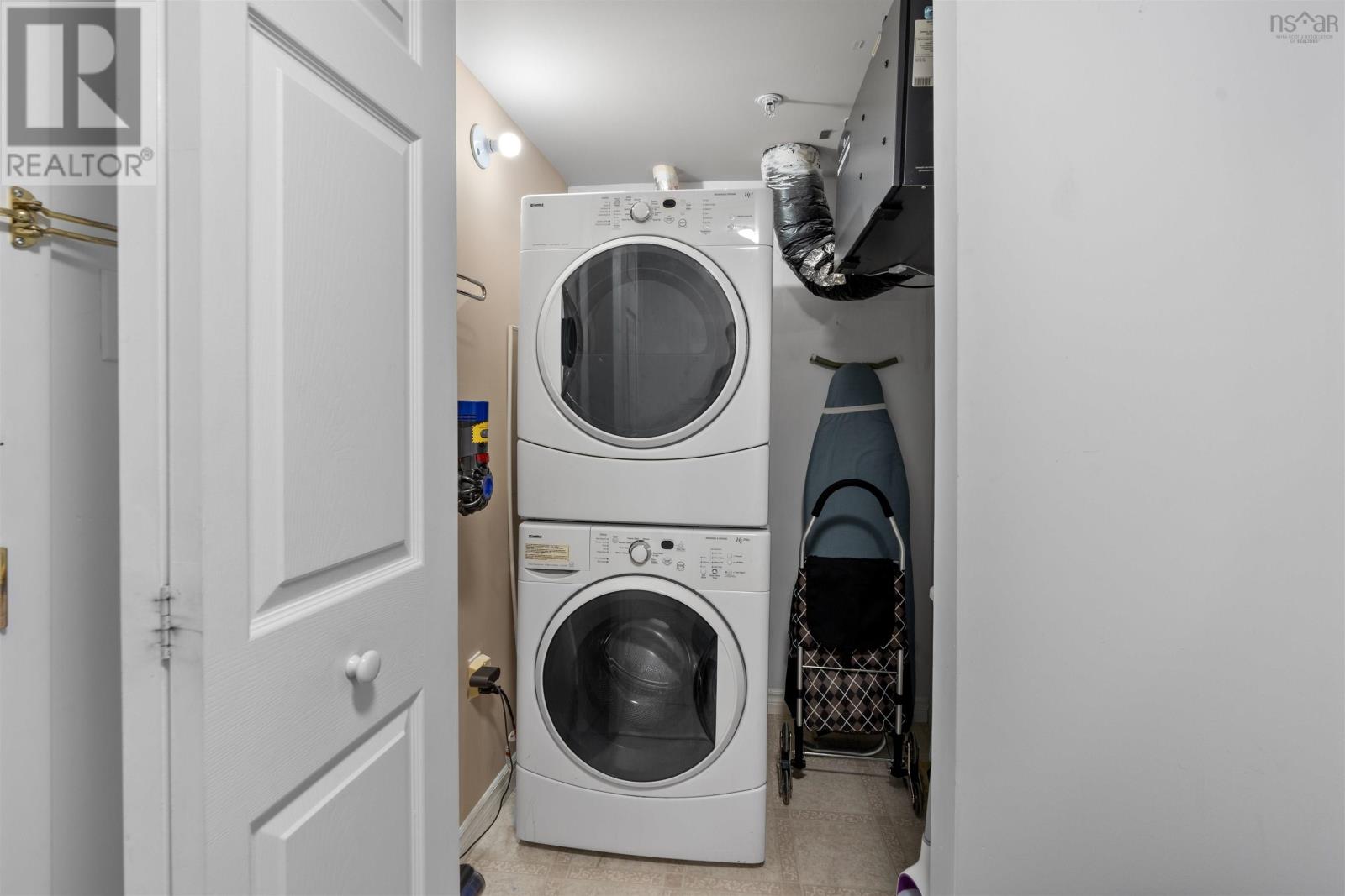 Property 11 of 40 of 203 271 Prince Albert Road