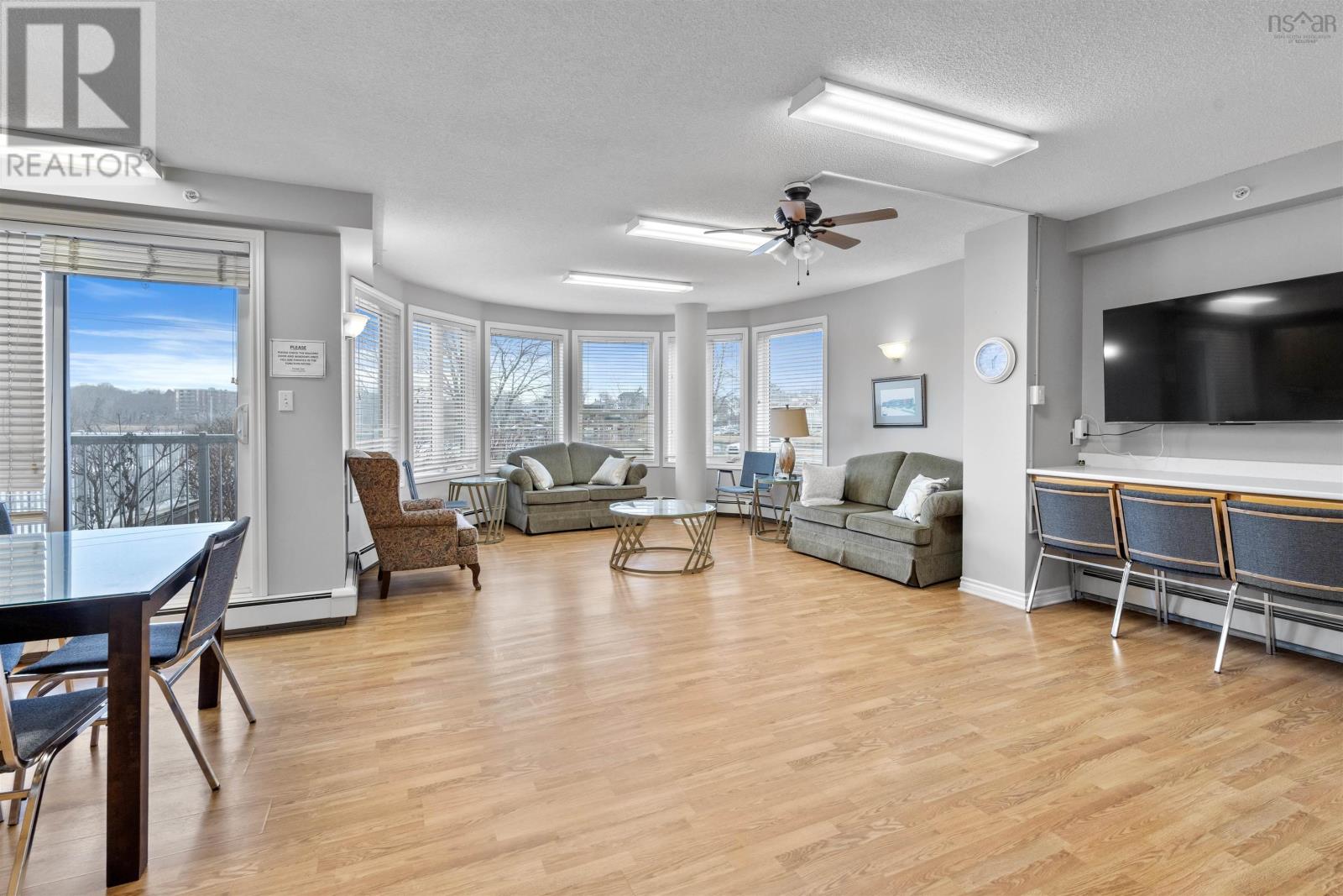 Property 9 of 40 of 203 271 Prince Albert Road