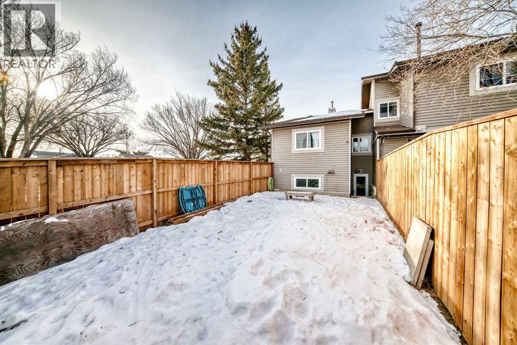 Single Family House 3 Level for Sale in  Falshire Terrace NE Falconridge Calgary 