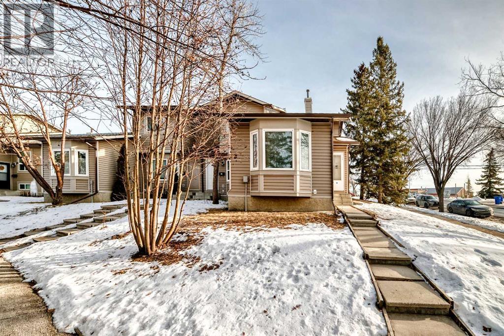 Single Family House 3 Level for Sale in  Falshire Terrace NE Falconridge Calgary 