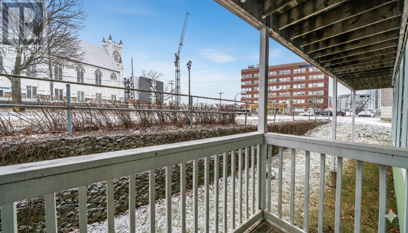 Property 10 of 30 of 101 52 Irishtown Road