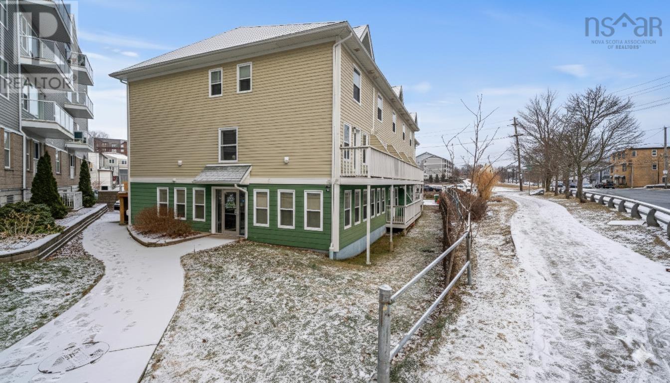 Property 29 of 30 of 101 52 Irishtown Road