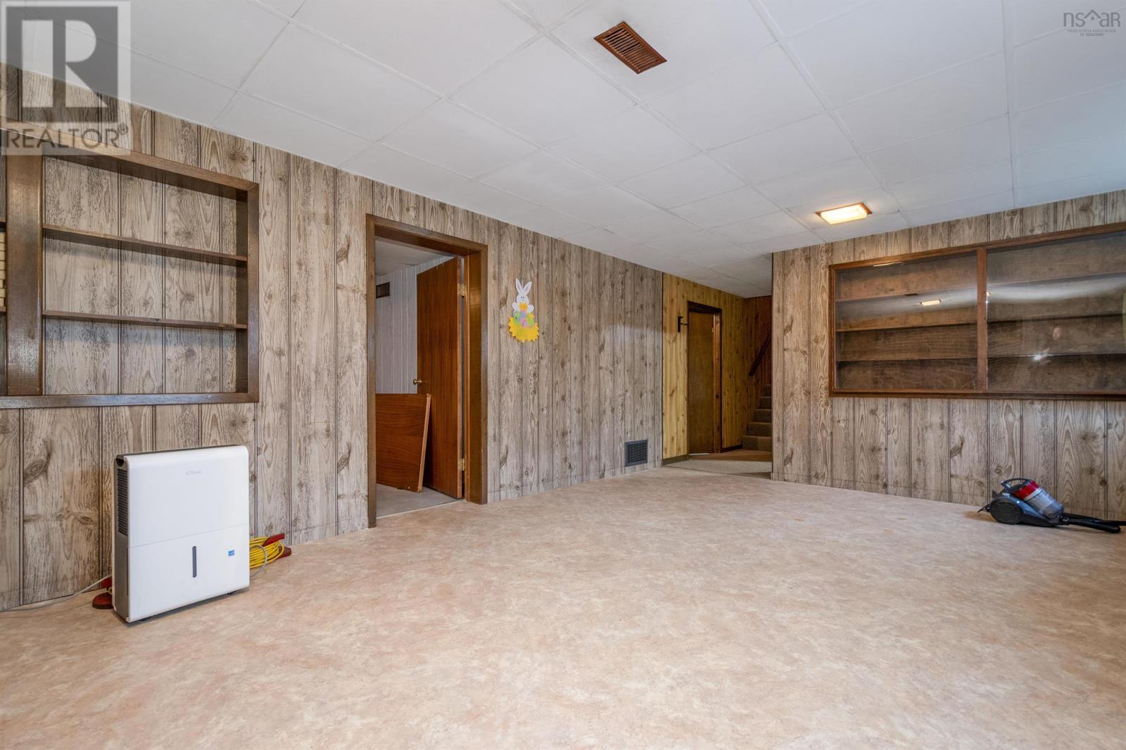 Property 22 of 30 of 4231 Shore Road W