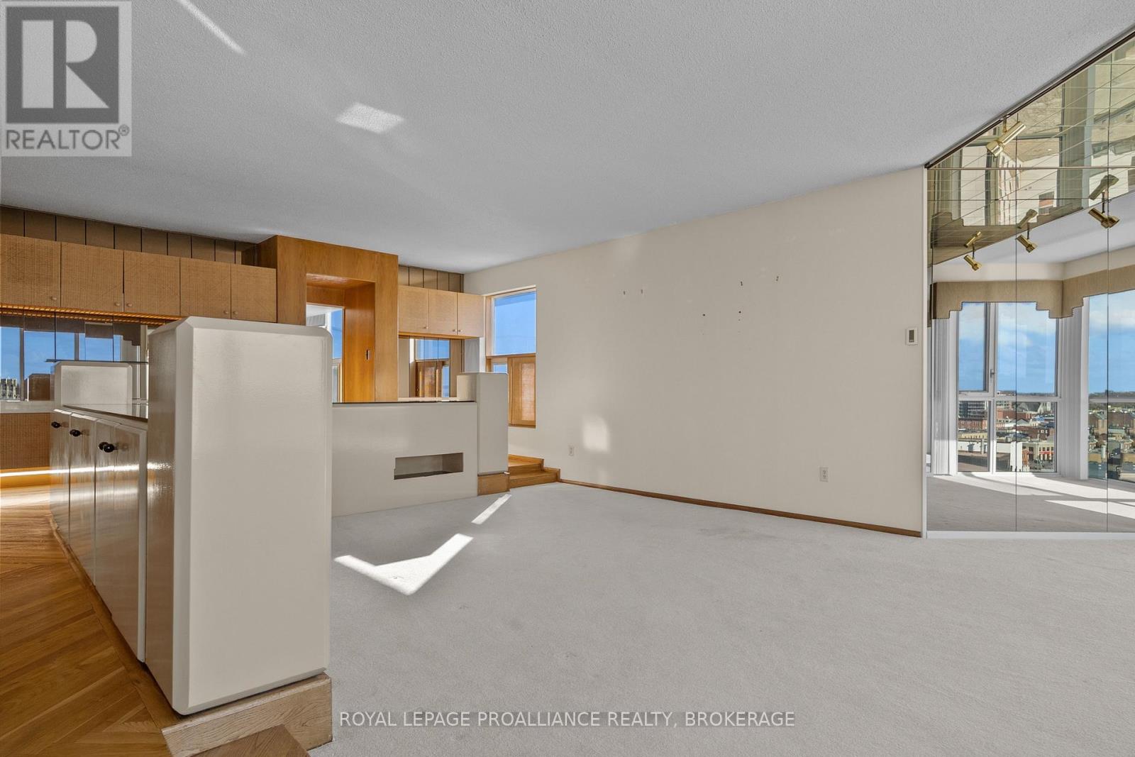 1602 - 185 ONTARIO STREET, Kingston (Central City East), Ontario, K7L2Y7 — Photo 22