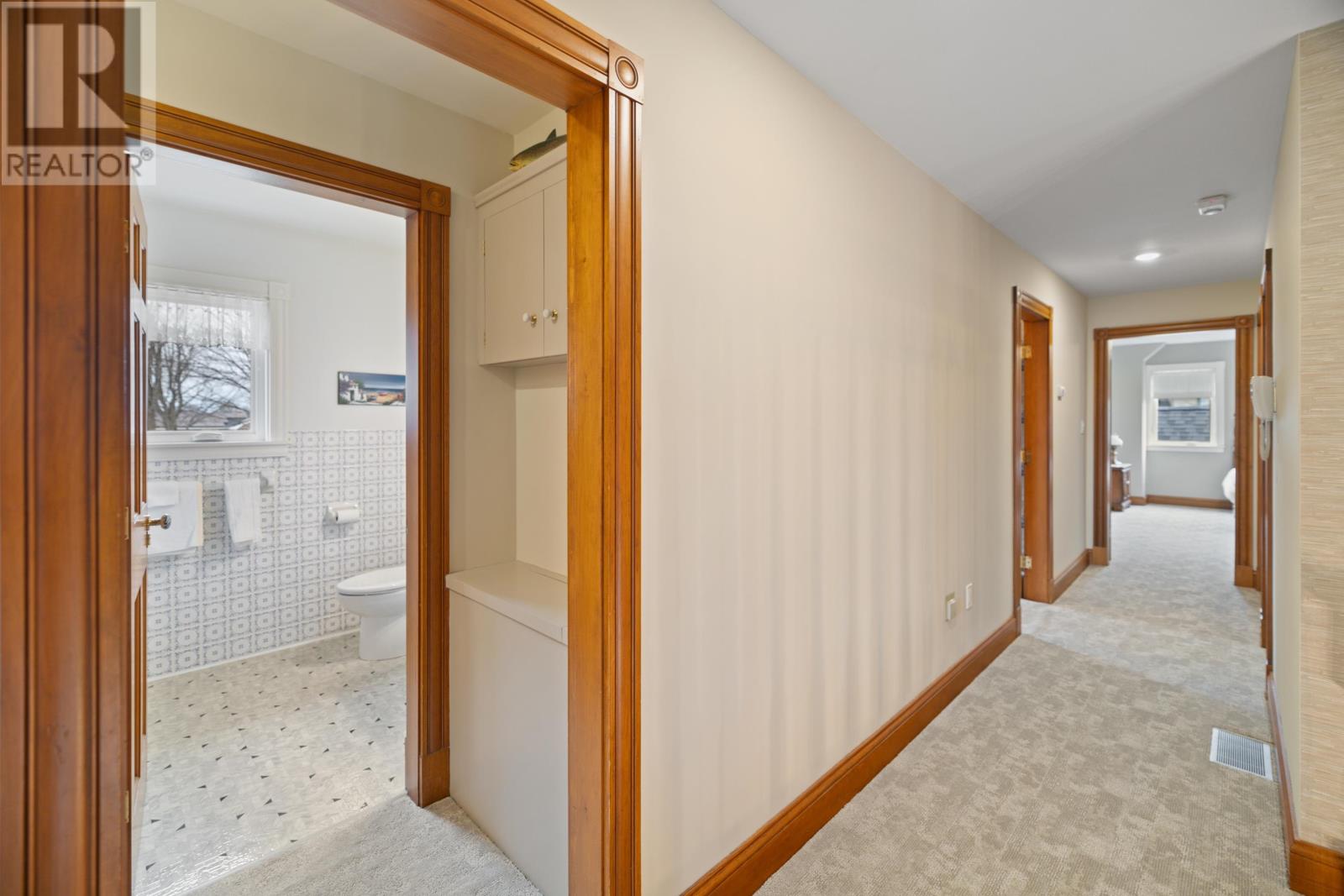 Single Family House for Sale in  Glynwood Drive Sherwood 