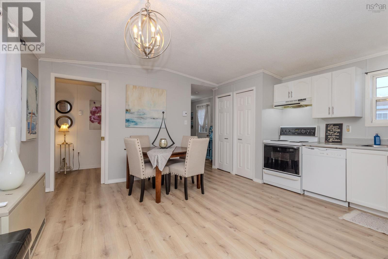 Property 4 of 21 of 8 Park Street