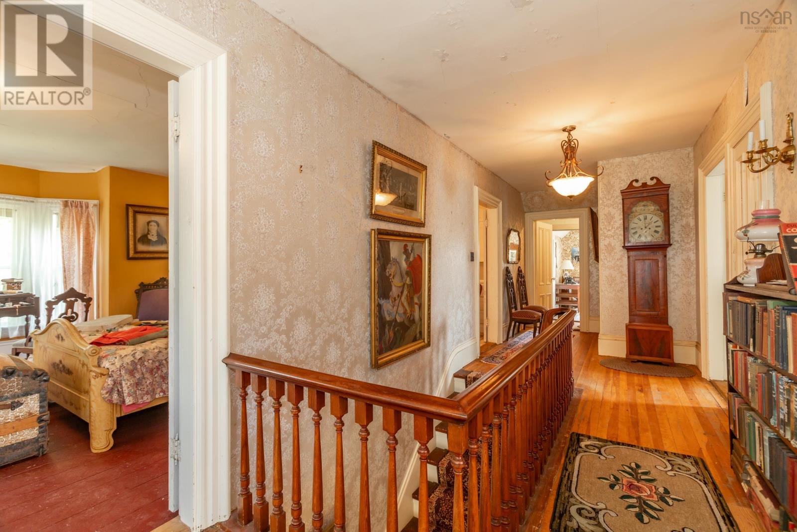 Property 33 of 48 of 5404 Granville Road