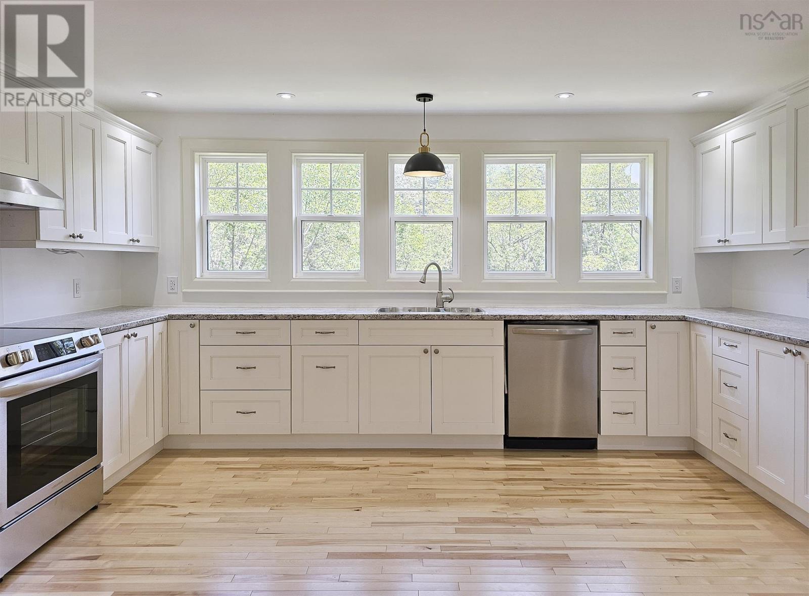 Property 20 of 43 of 1940 Clementsvale Road